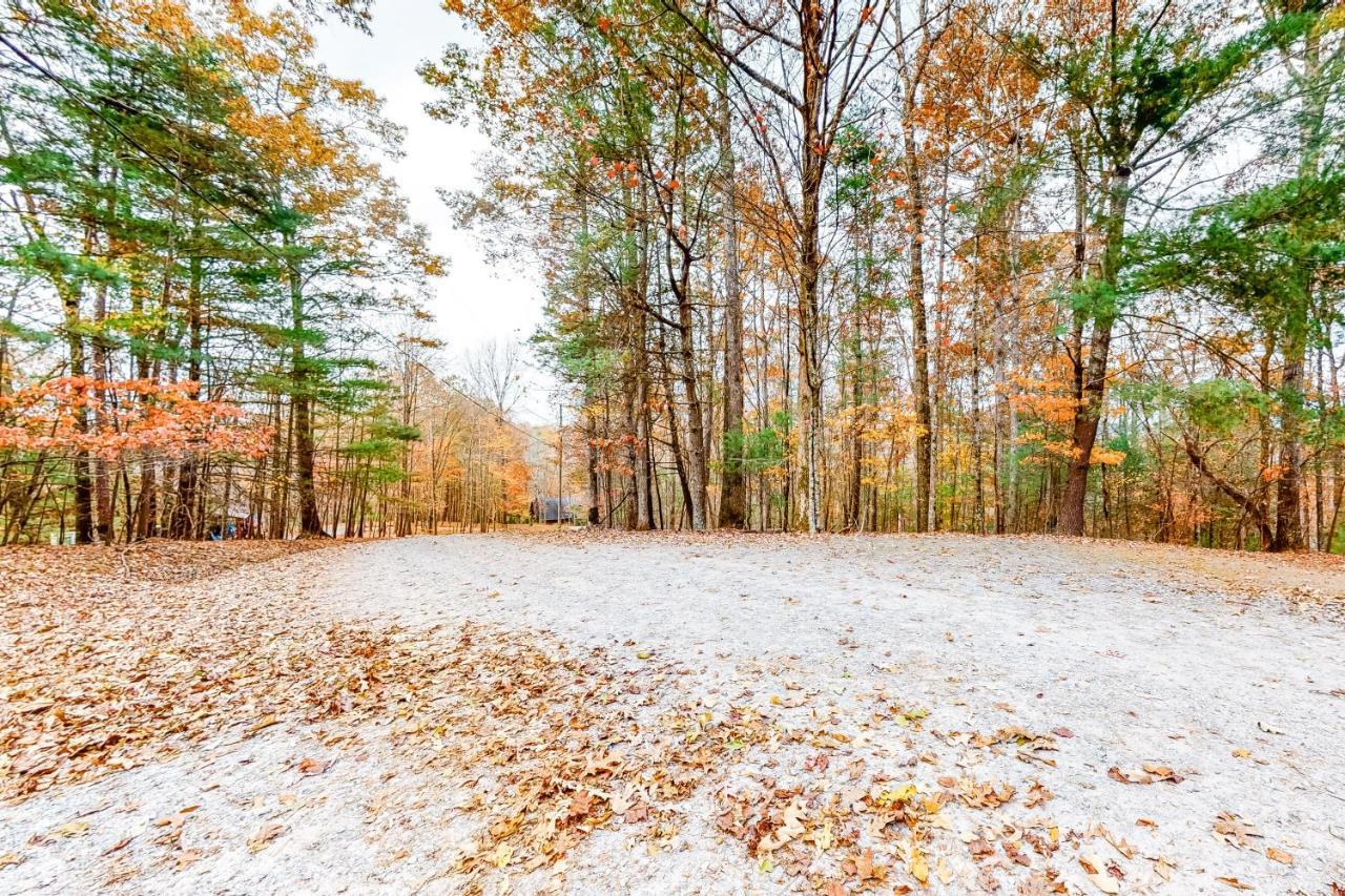 Bearfoot Lodge Ellijay Bagian luar foto