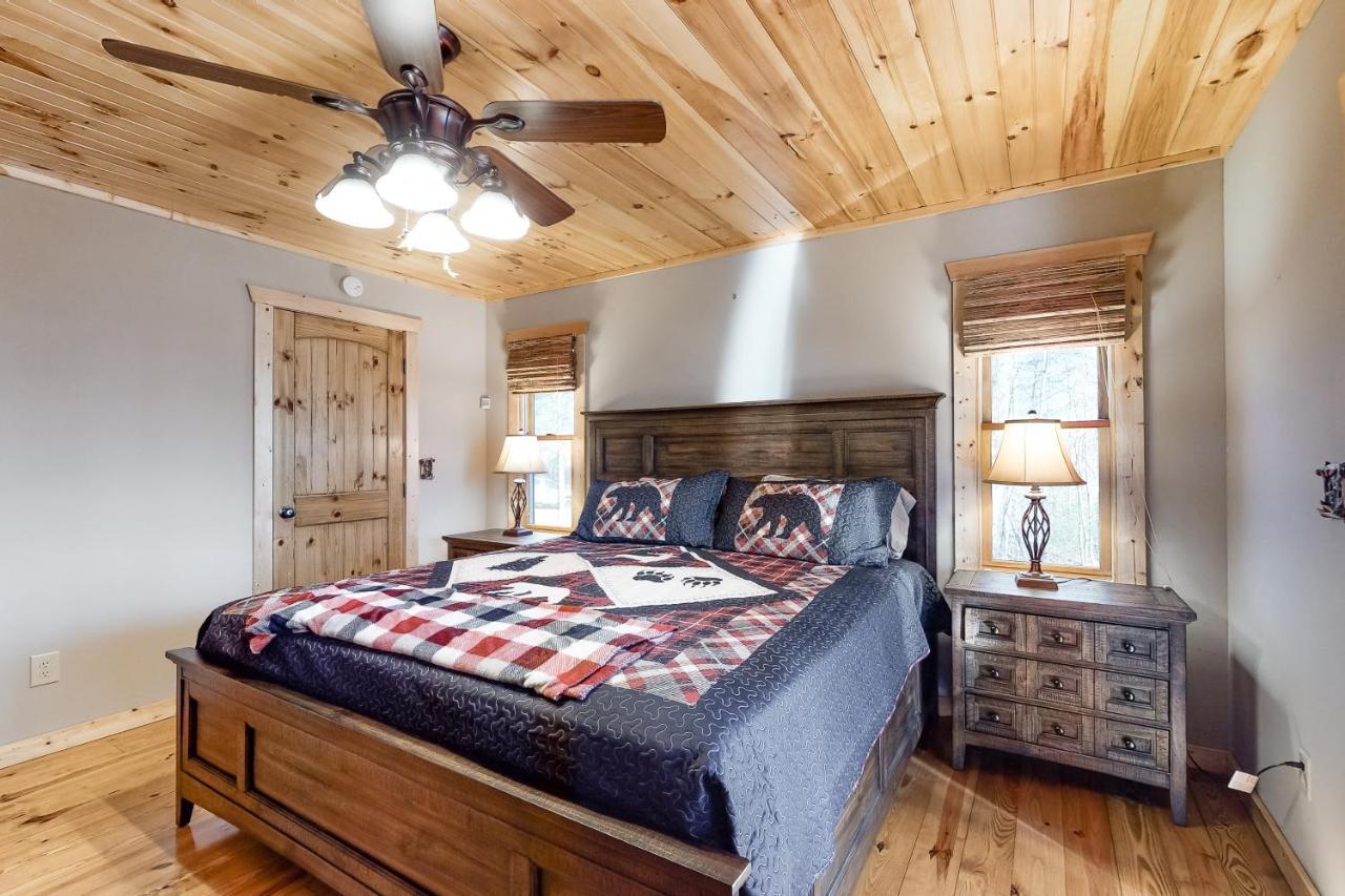 Bearfoot Lodge Ellijay Bagian luar foto