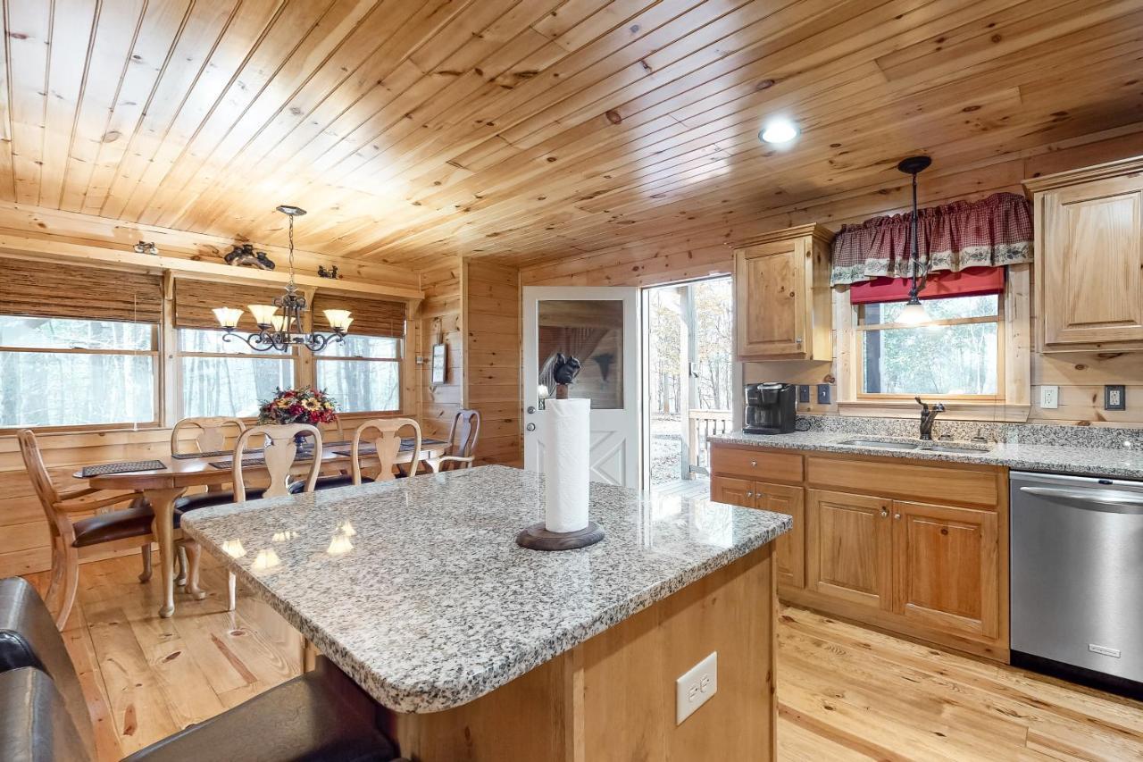 Bearfoot Lodge Ellijay Bagian luar foto