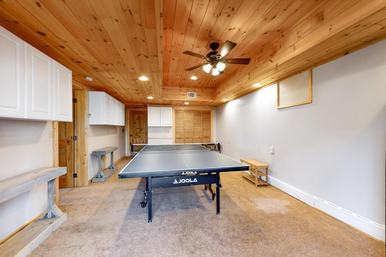 Bearfoot Lodge Ellijay Bagian luar foto
